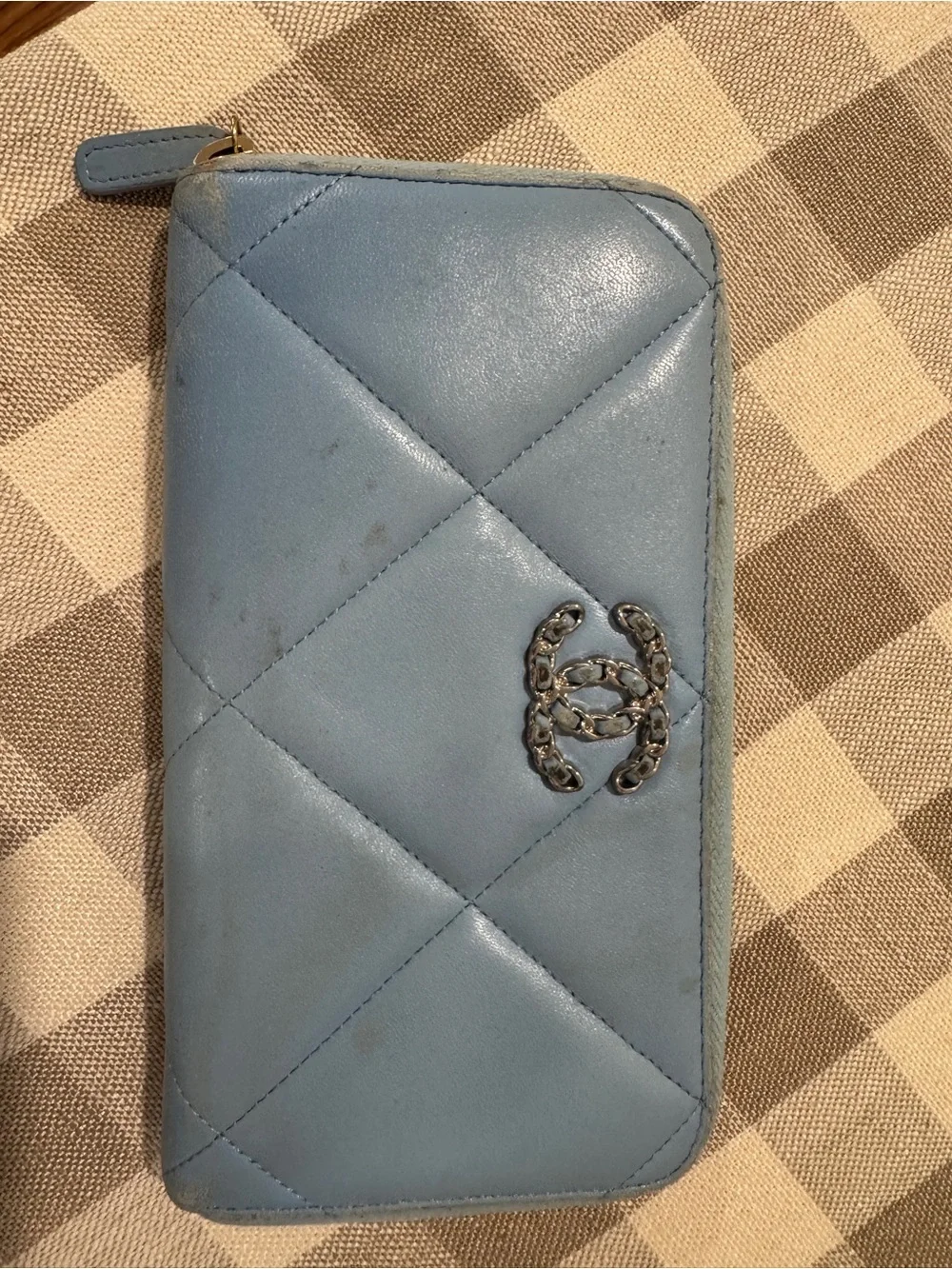 Chanel 19 Zip Around Continental Interlocking CC Logo Continental Wallet